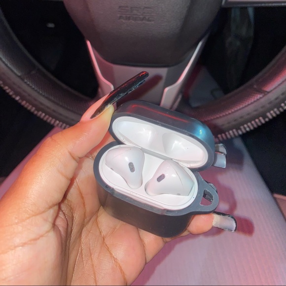 Apple AirPods 1st Generation - Picture 4 of 4